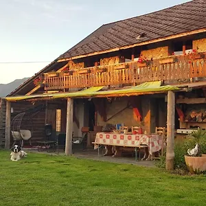 La Savoyarde Chez Les Garcons Saint-Paul-sur-Yenne